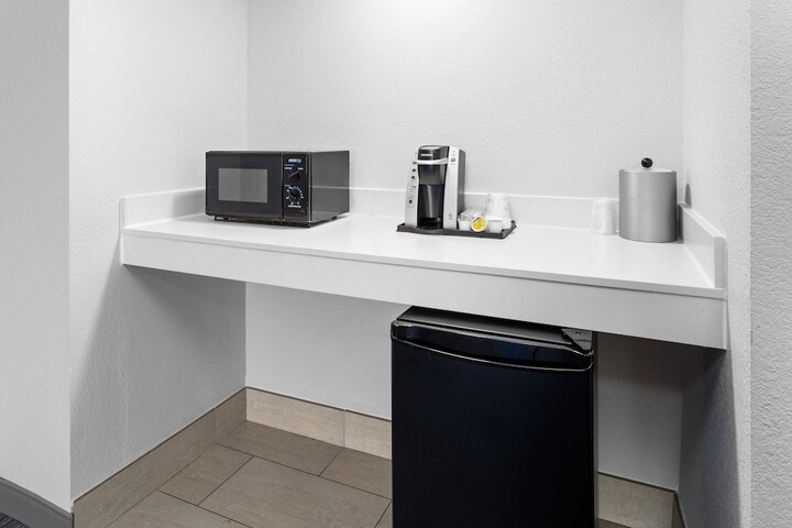 Holiday Inn Express New Albany - Louisville NW by IHG