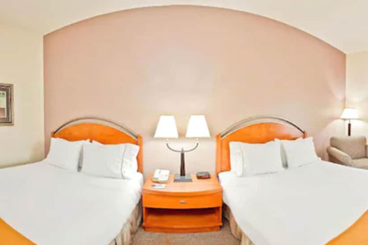 Holiday Inn Express Forest City by IHG