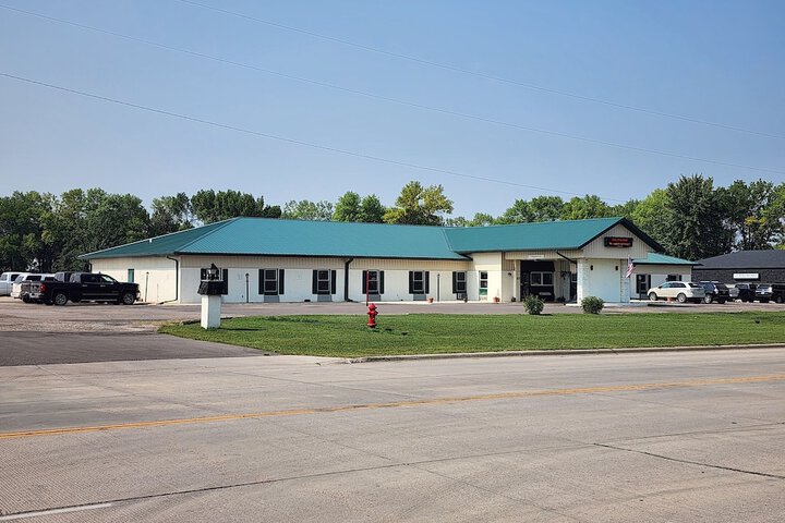 Hotel 4 of 57