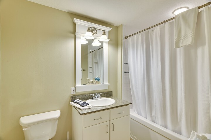 Room 229 of 308