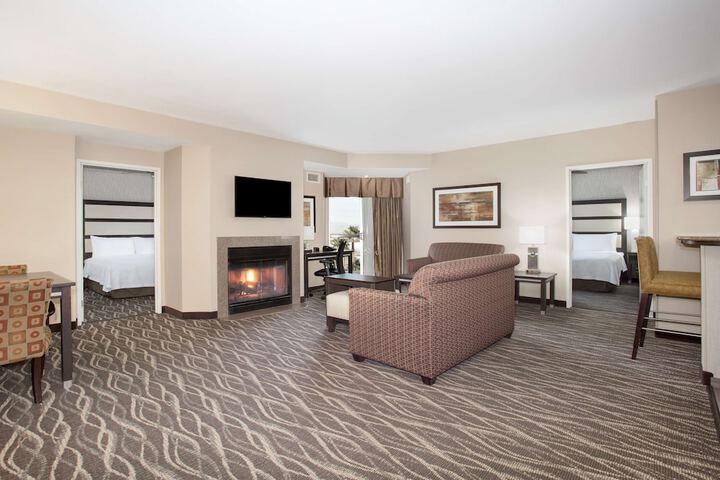 Room 50 of 54