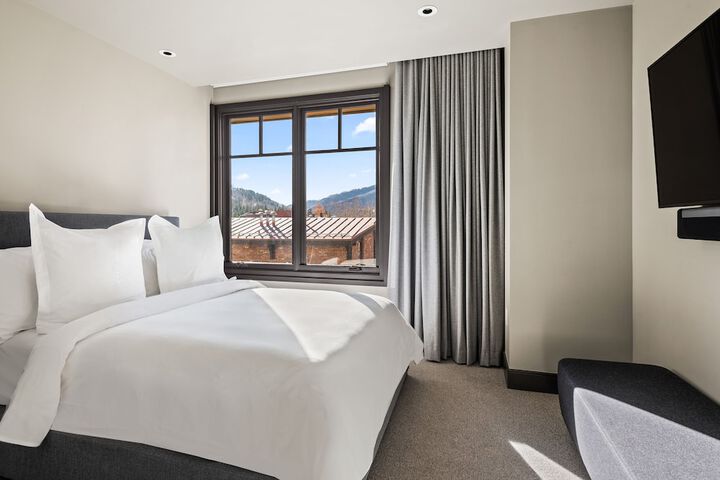 Four Seasons Resort and Residences Vail