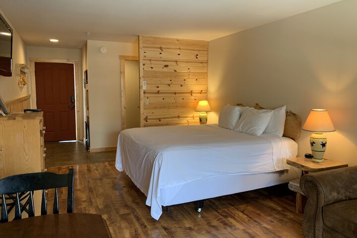 Room 48 of 164