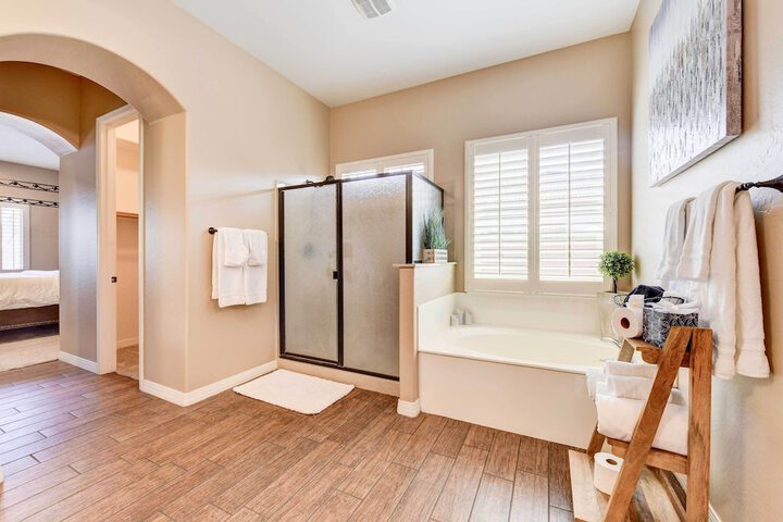 Pool BBQ & Bar: Family Home in Queen Creek