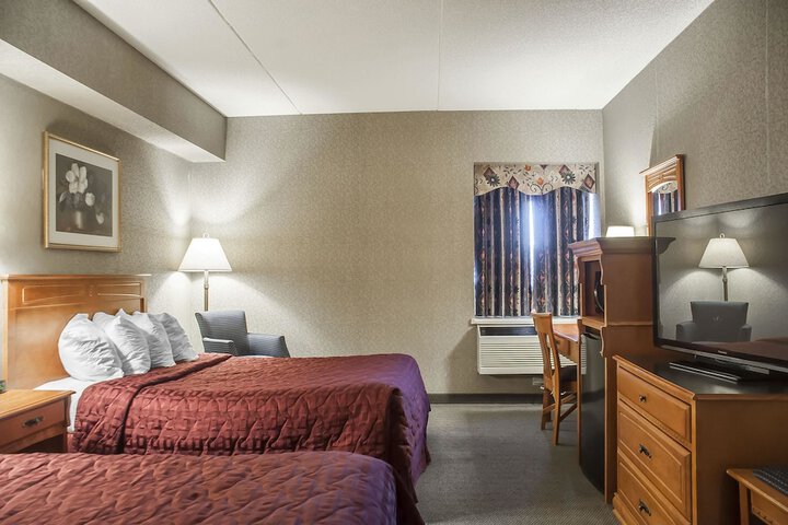 Room 27 of 37