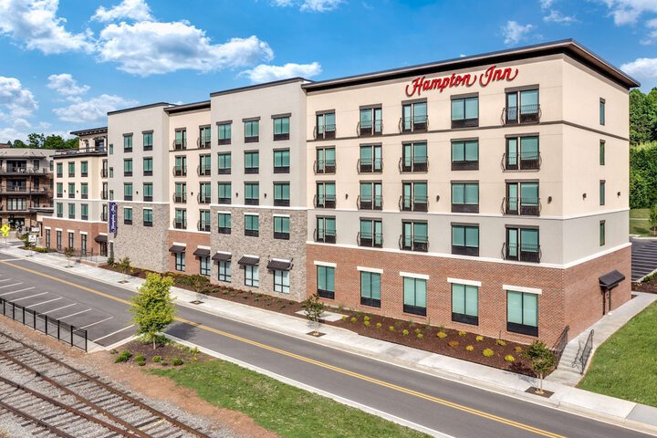 Hotel 2 of 46
