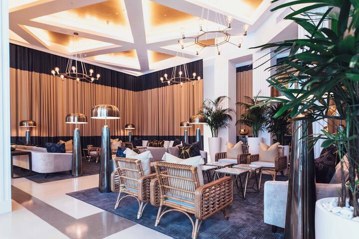 Hotel Interior 11 of 73