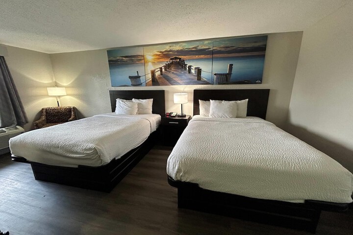 Days Inn by Wyndham Savannah Airport