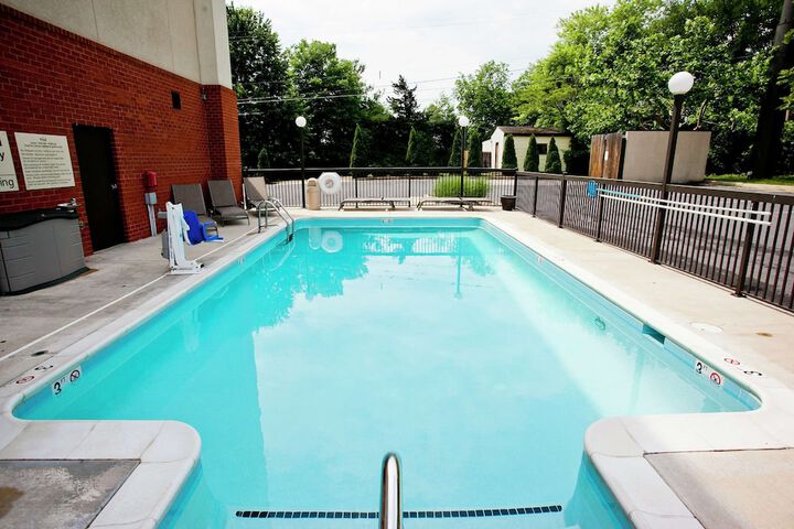 Pool 5 of 50