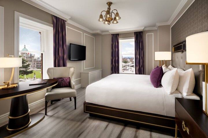 Room 27 of 105