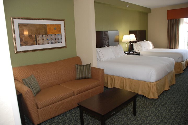 Room 22 of 63