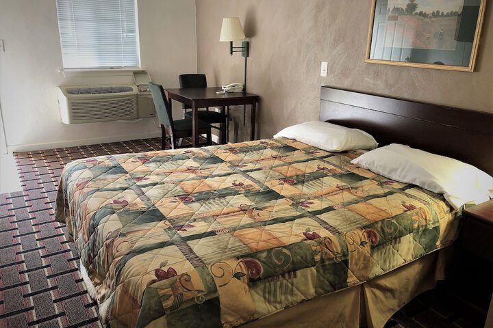 Room 36 of 49