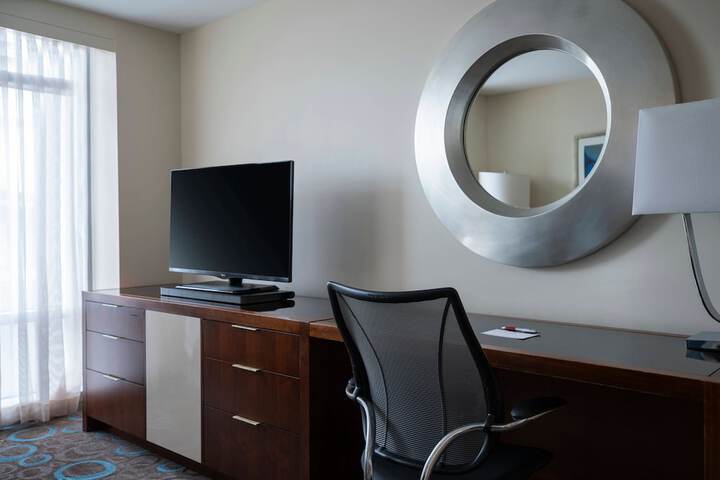 Room 25 of 73