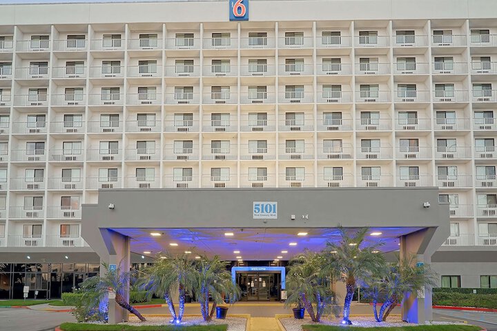 Hotel 5 of 45