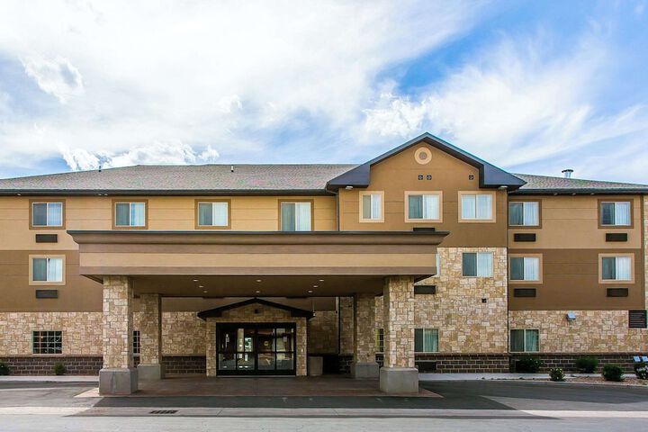 Hotel 4 of 49