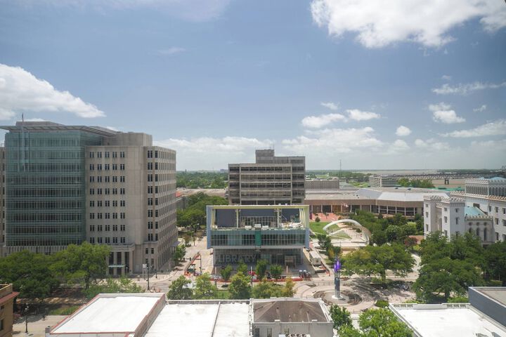 WATERMARK Baton Rouge Autograph Collection