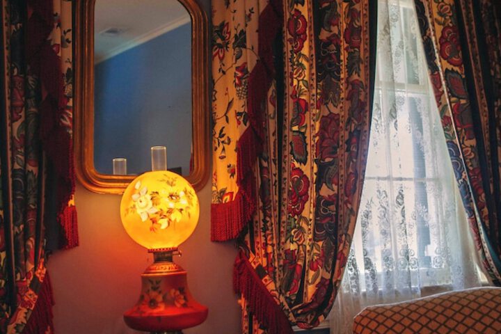 Room 108 of 147