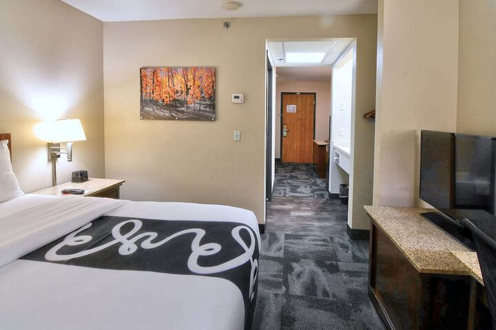 Room 25 of 30