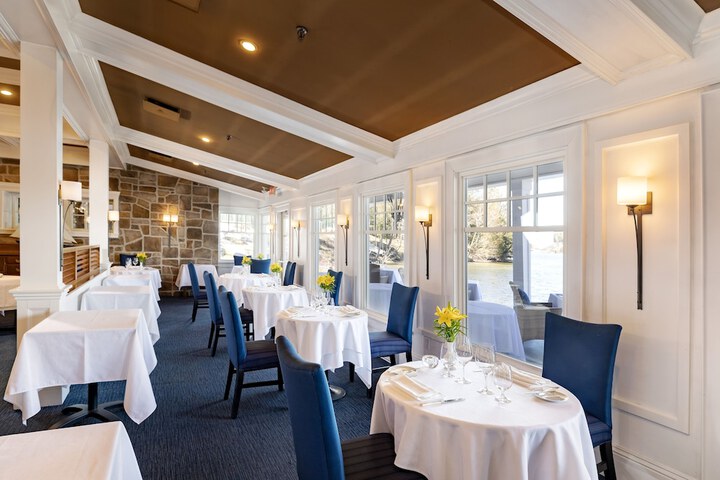 Dining 114 of 171