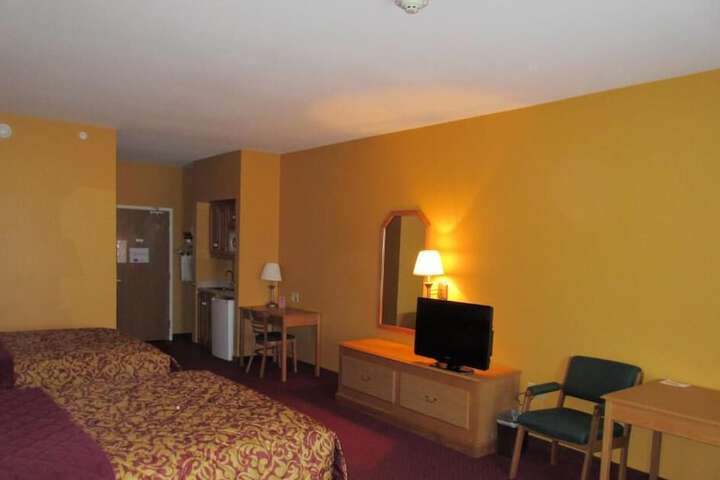 Room 33 of 44