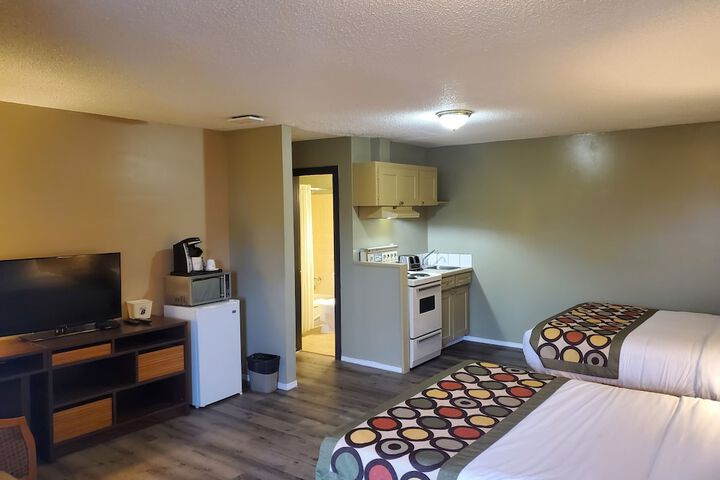 Room 15 of 35