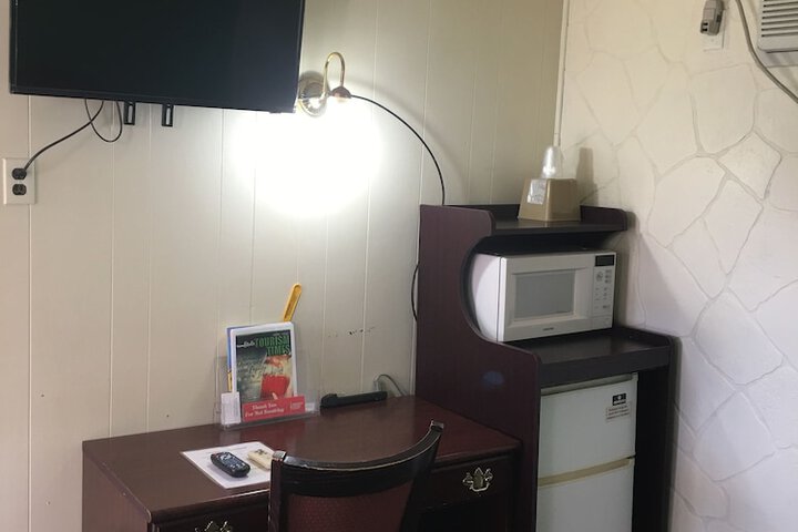 Travelers Inn Motel