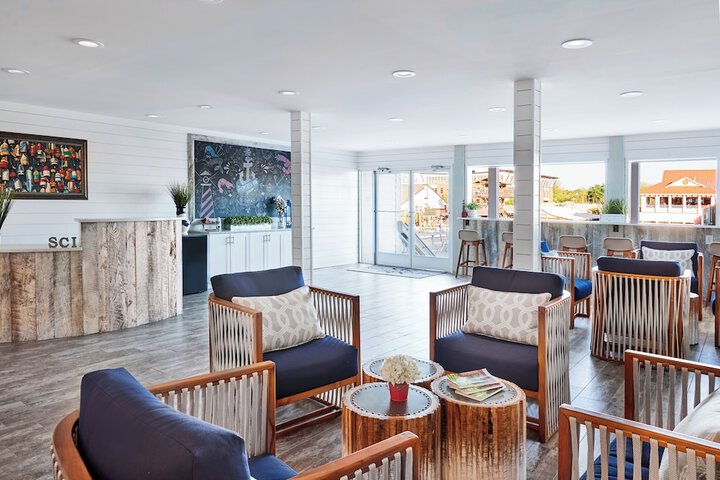 Shem Creek Inn