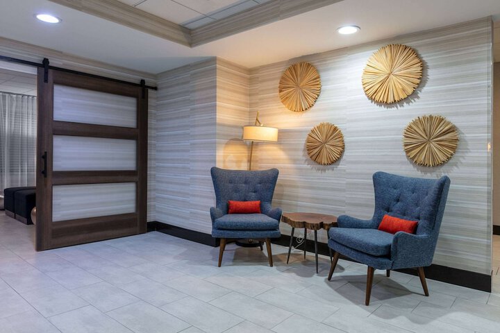 Hotel Interior 11 of 65