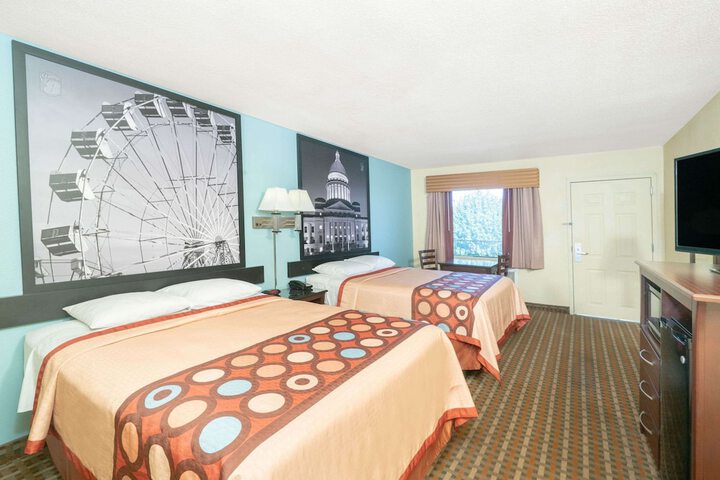 Room 15 of 17