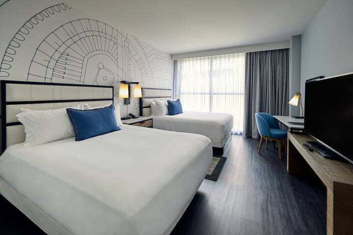 Room 5 of 38