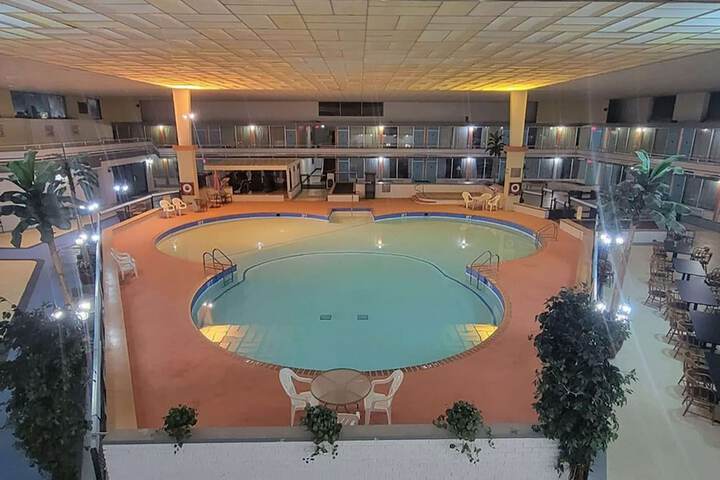 Pool 5 of 20