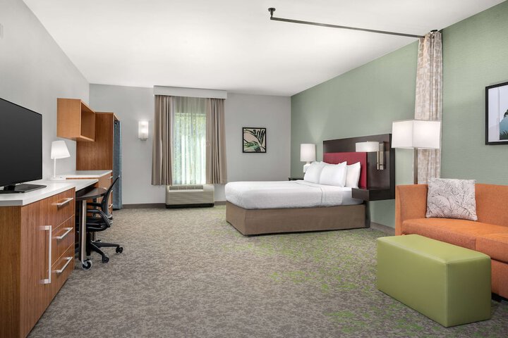 Room 12 of 31