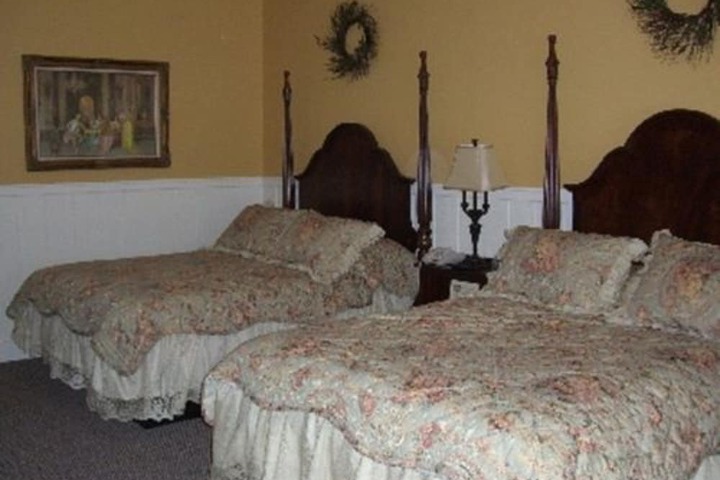 Room 108 of 117