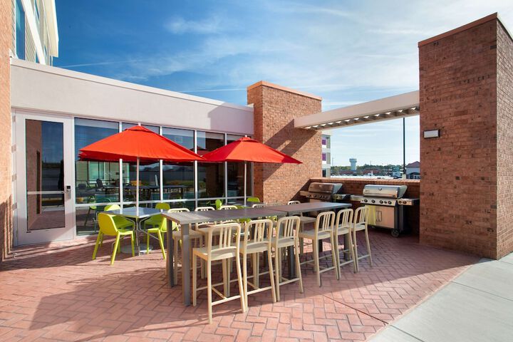 Terrace/Patio 31 of 33