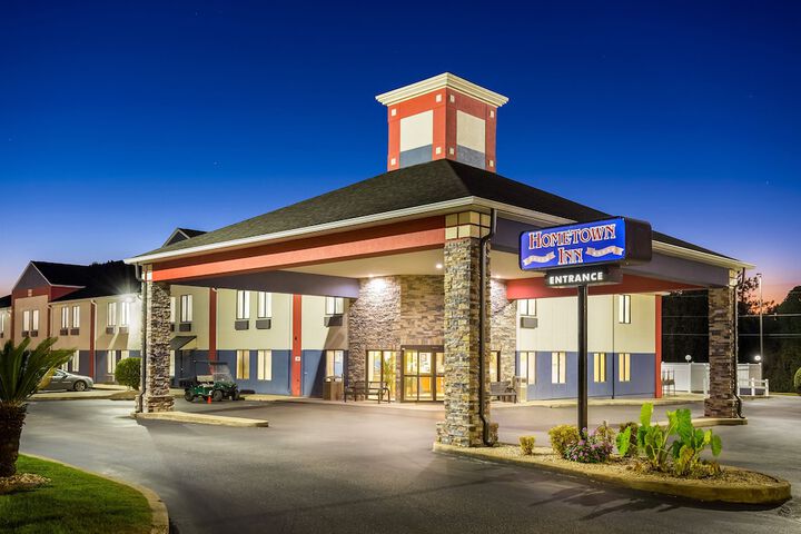 Hotel 7 of 63