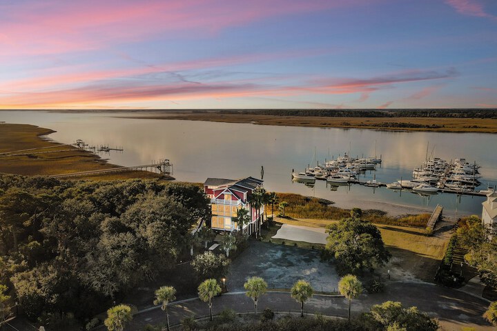 Regatta Inn Folly Beach