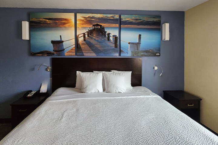 Room 38 of 42