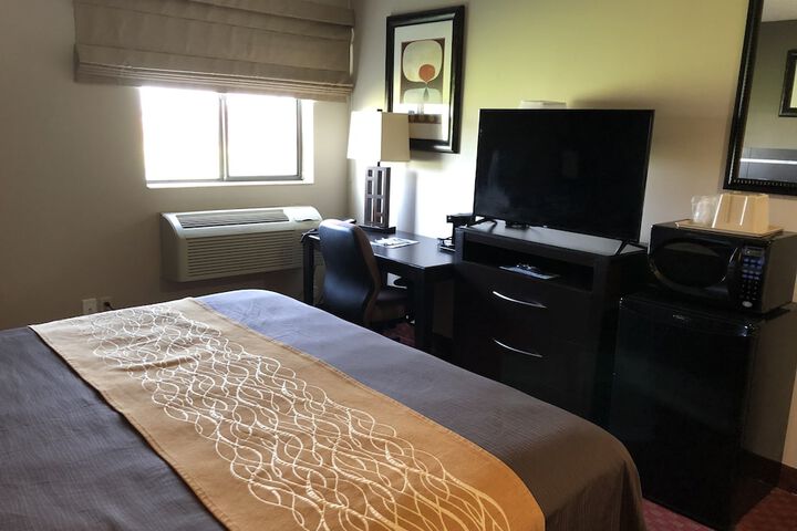 Room 65 of 78