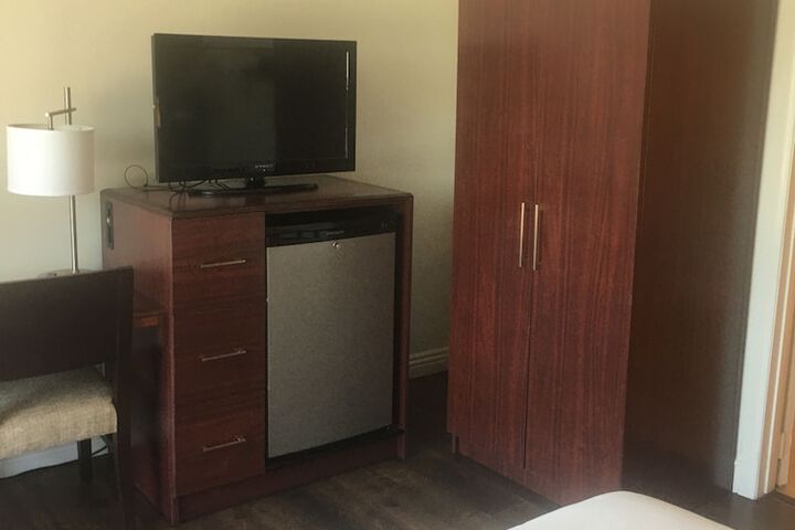Room 43 of 91