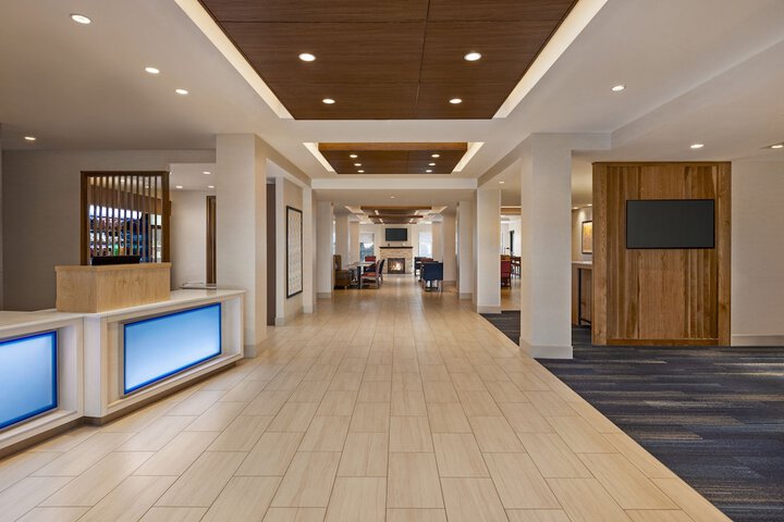 Hotel Interior 13 of 34