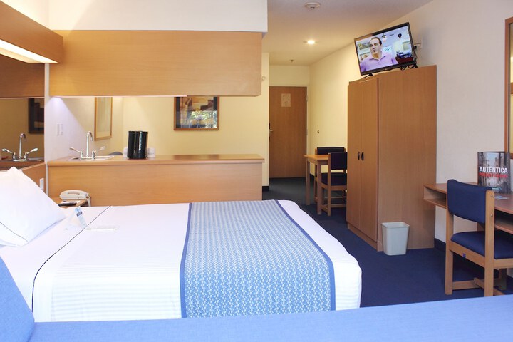Room 45 of 89