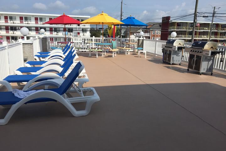 Sundeck 45 of 46
