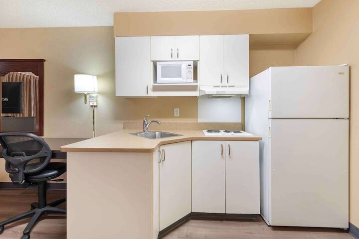Room 12 of 35