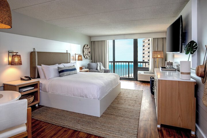 Room 50 of 74