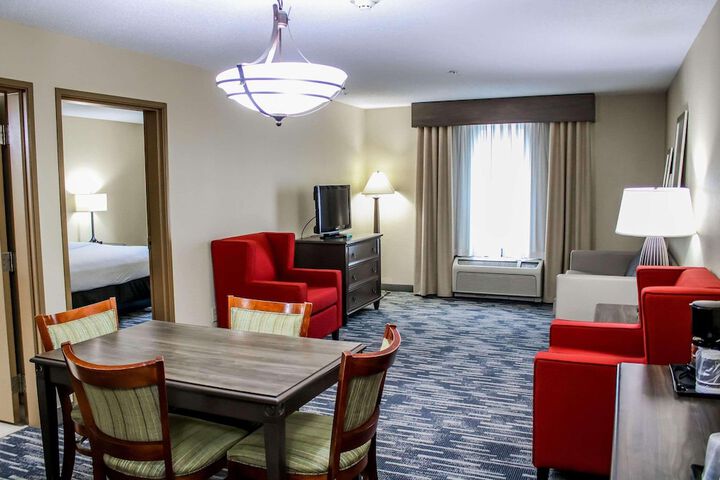 Room 11 of 43