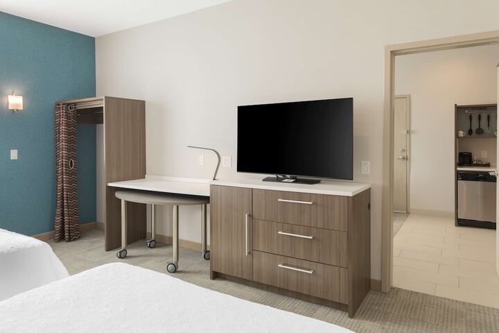 Room 26 of 43