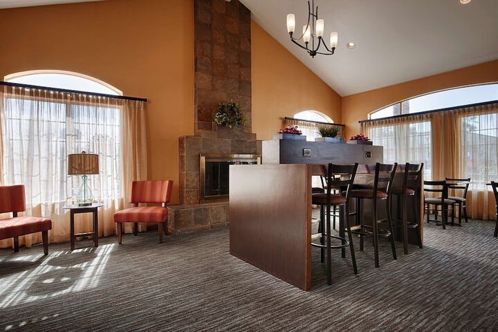 Hotel Interior 7 of 25