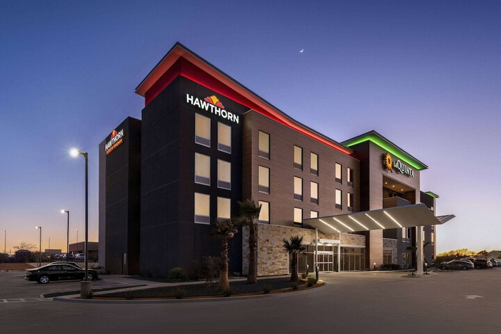 Hotel 7 of 66