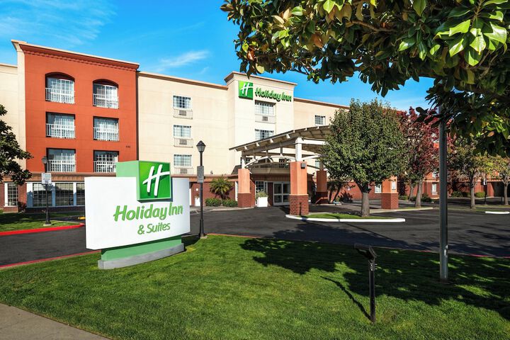 Holiday Inn Hotel & Suites San Mateo-San Francisco SFO by IHG