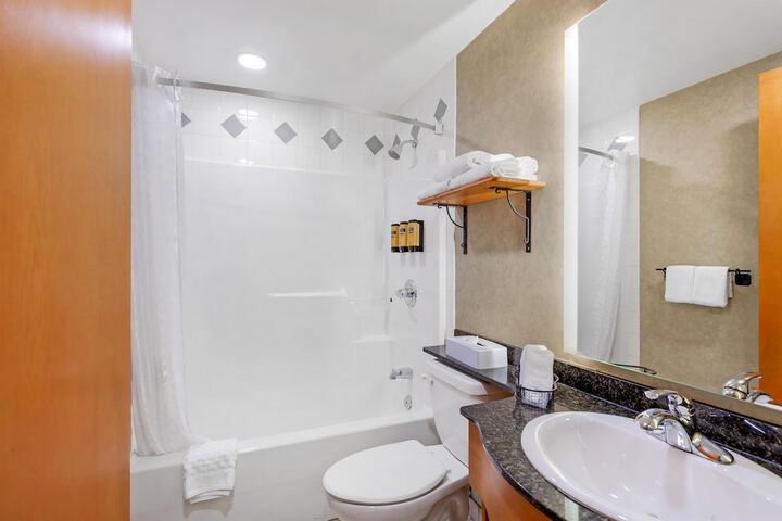 Best Western Plus Valemount Inn & Suites